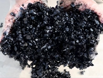 兴安沥青冷补料（沥青砂）的优势特点与施工流程解析